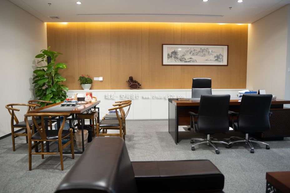 <a href=http://m.tt45tt.cn target=_blank class=infotextkey>辦公室裝修</a>材料選擇