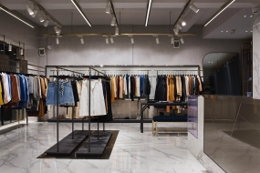 服裝專賣店裝修設(shè)計圖,服裝專賣店裝修設(shè)計布局圖