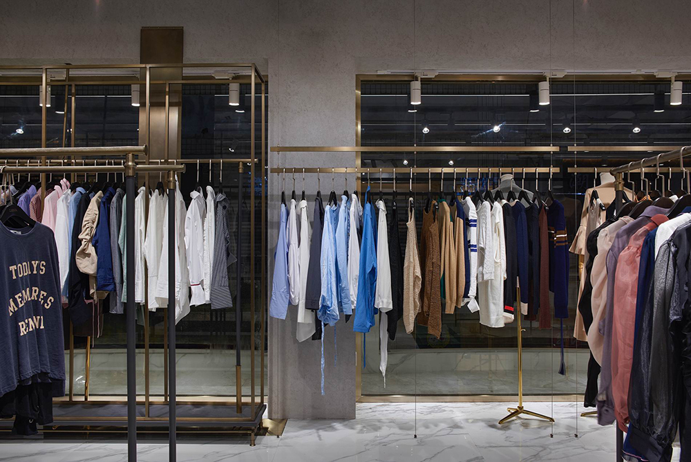 服裝專賣店空間設(shè)計效果圖,服裝專賣店空間設(shè)計效果