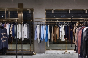 服裝專賣店空間設(shè)計效果圖,服裝專賣店空間設(shè)計效果