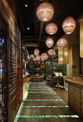 火鍋店設(shè)計(jì)實(shí)景圖,火鍋店設(shè)計(jì)圖片