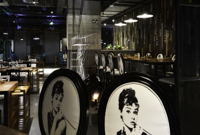 火鍋店店面設(shè)計(jì)實(shí)景圖,火鍋店店面設(shè)計(jì)圖片