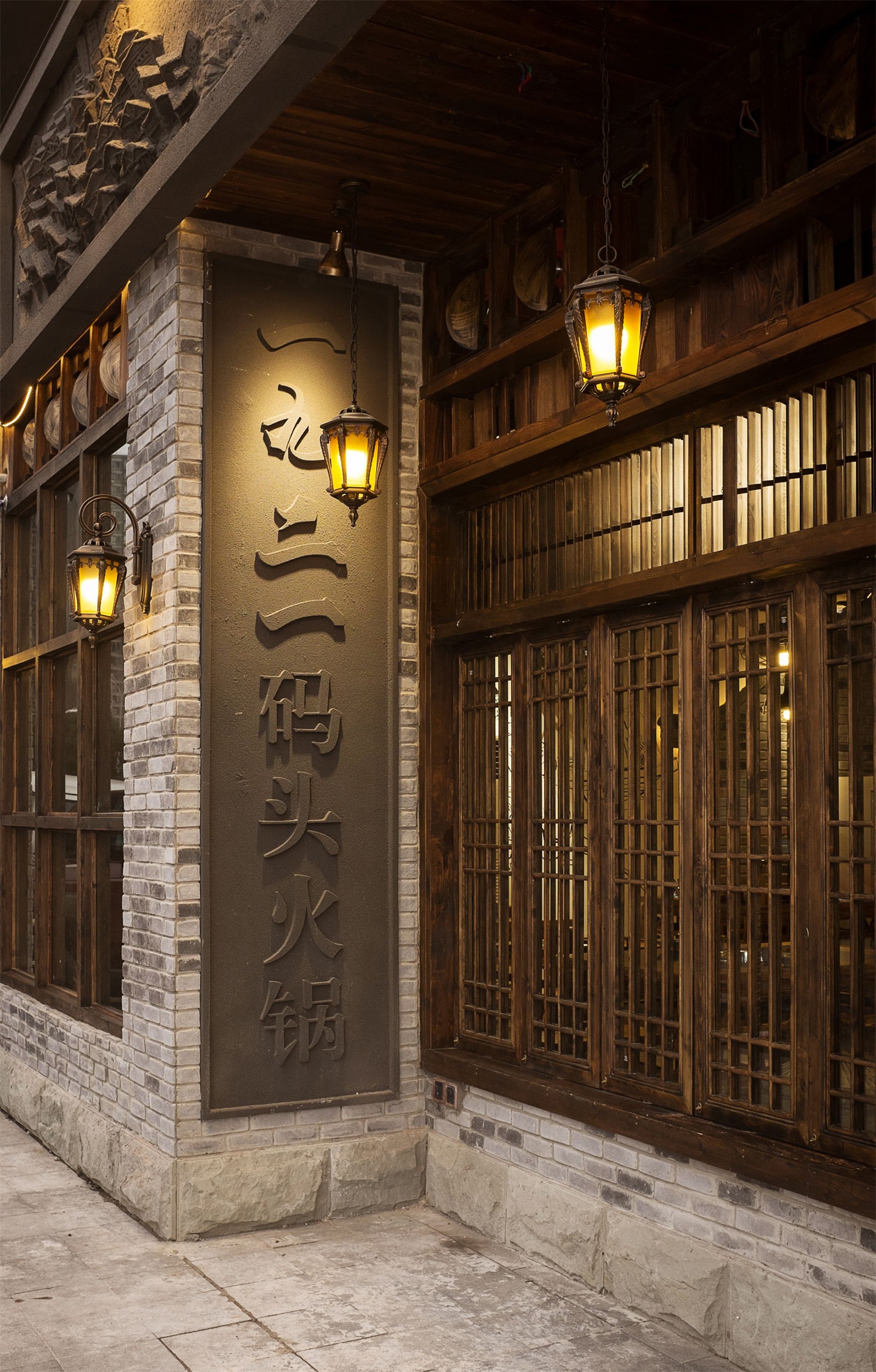 火鍋店設(shè)計(jì)布局圖,火鍋店設(shè)計(jì)實(shí)景圖