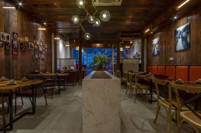 簡(jiǎn)約快餐店空間設(shè)計(jì)案例,簡(jiǎn)約快餐店空間設(shè)計(jì)圖片
