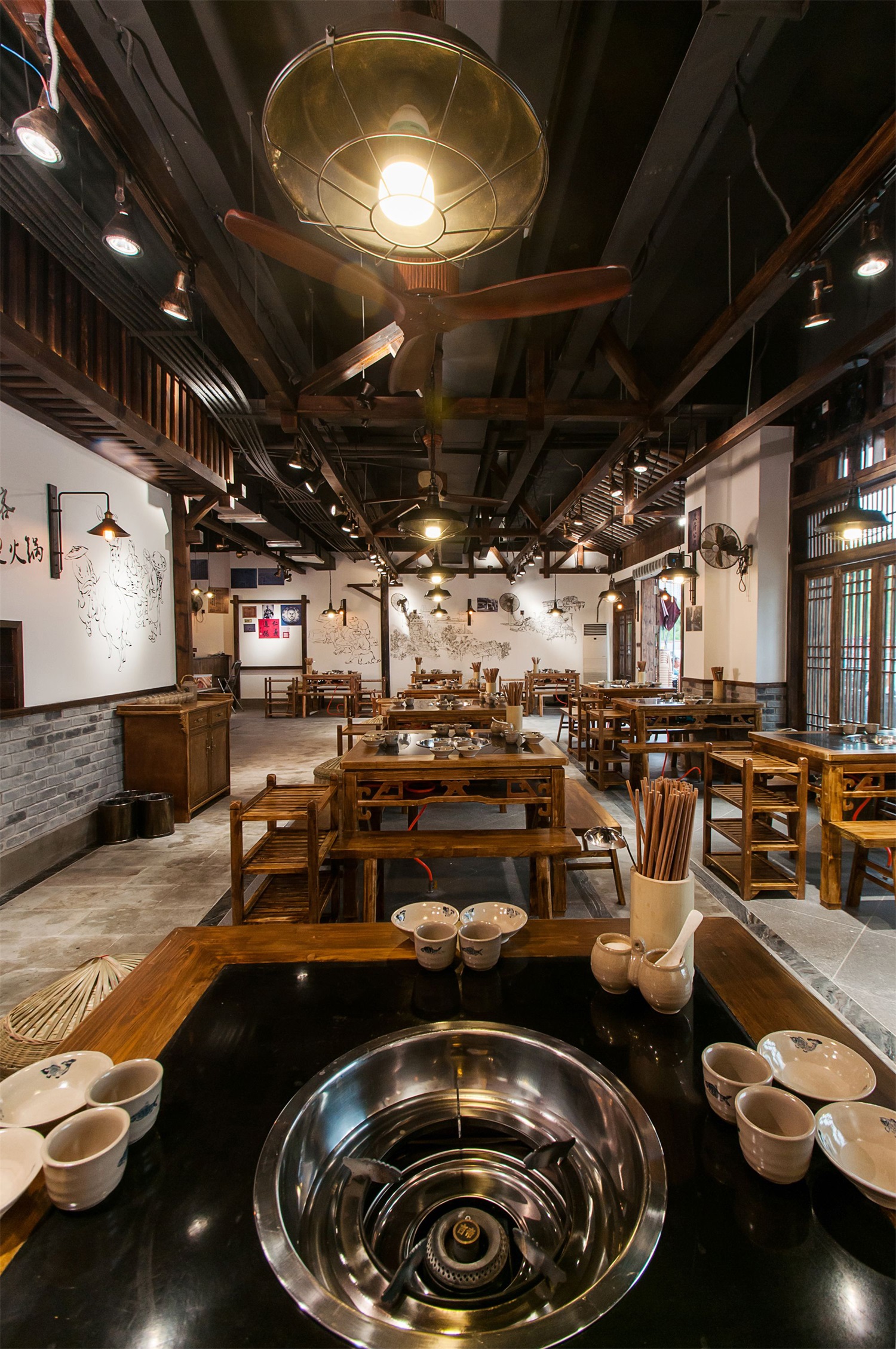 火鍋店店面裝修設(shè)計(jì)圖片,火鍋店店面裝飾效果圖