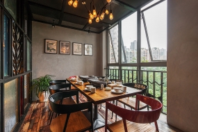 燒烤店裝飾圖片,燒烤店空間設計布局圖