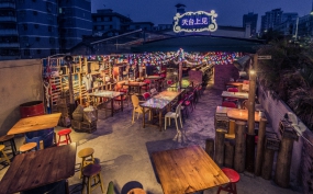 燒烤店空間設(shè)計(jì)圖片,燒烤店空間設(shè)計(jì)圖