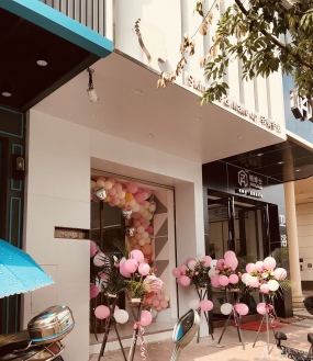 護(hù)膚品店裝修設(shè)計(jì)實(shí)景圖,護(hù)膚品店裝修設(shè)計(jì)布局圖