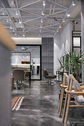 理發(fā)店裝飾設(shè)計實(shí)景圖,理發(fā)店裝飾設(shè)計案例圖