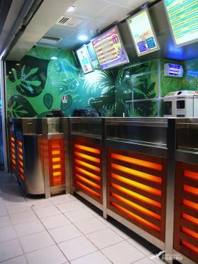 室內(nèi)裝飾裝修奶茶店設(shè)計(jì)效果圖