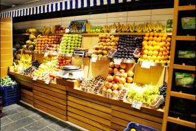 蔬菜水果食品專賣店面內(nèi)部裝修效果圖