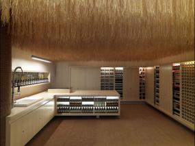 國(guó)外化妝品店室內(nèi)設(shè)計(jì)圖片大全