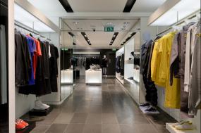 最新服裝店室內(nèi)裝修設(shè)計(jì)效果圖片