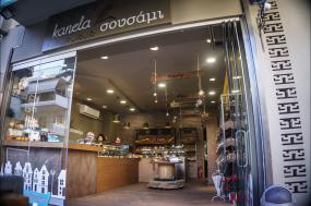 國外蛋糕店門面室內(nèi)裝修效果圖