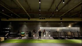 健身房室內(nèi)玻璃門裝修效果圖片