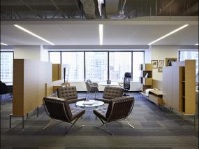 企業(yè)辦公室loft風格室內(nèi)裝修圖