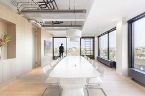 復式辦公室隔斷墻裝修設(shè)計