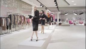 女服裝店展示設(shè)計(jì)效果圖