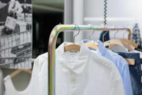 男服裝店門頭裝修效果圖片2018