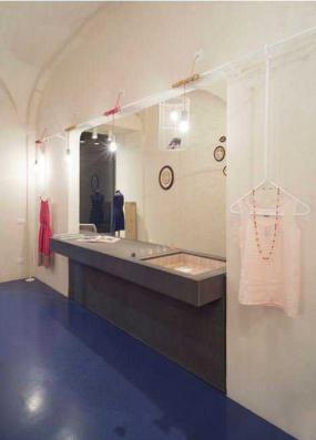 女服裝店照片墻裝修效果圖片