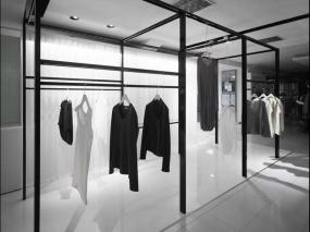 小型女服裝店室內(nèi)裝修效果圖