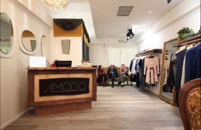 女裝服裝店藝術吊頂設計