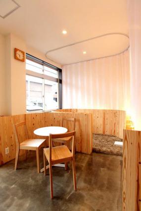 簡單時尚美發(fā)店室內(nèi)裝修效果圖賞析