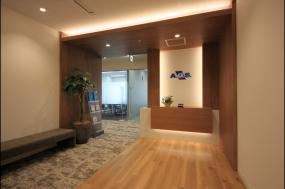 現(xiàn)代簡約風格辦公室會所室內(nèi)裝修效果圖