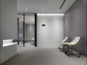 時尚辦公室室內(nèi)玻璃隔斷裝修實景圖