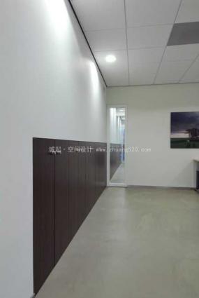 國(guó)外大辦公室走廊裝修效果圖