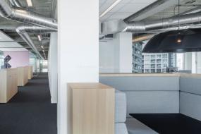 現(xiàn)代時尚簡約風格室內(nèi)企業(yè)辦公室裝修