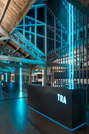 電影公司前臺(tái)裝修效果圖片