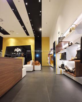 鞋帽店展柜設(shè)計裝修效果圖片