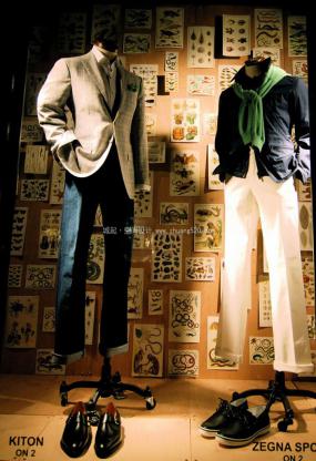 最新服裝店櫥窗設(shè)計(jì)圖片