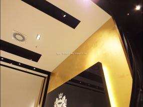 最新鞋帽店展柜設(shè)計圖片
