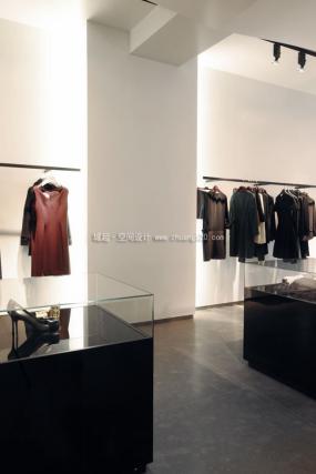 中型女裝店裝修設(shè)計(jì)效果圖片庫(kù)