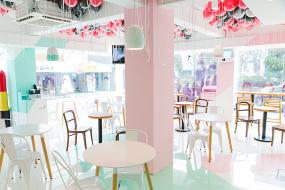 專業(yè)外國奶茶店裝修設計圖片