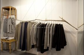 大型服裝店設(shè)計(jì)裝修圖片
