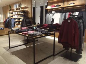最新男裝店貨架裝飾效果圖