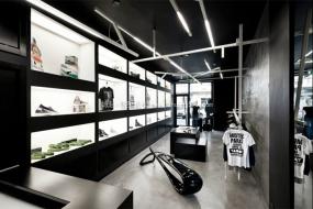男裝專賣店裝修實(shí)景圖片大全