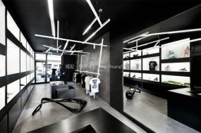 男裝專賣店裝修實(shí)景圖圖片