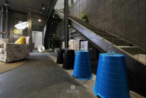 最新loft風格辦公室設計裝修圖片