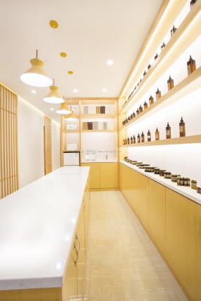 國(guó)外美發(fā)店裝修效果圖片