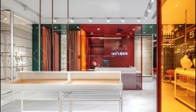 內(nèi)衣店裝修實景圖片