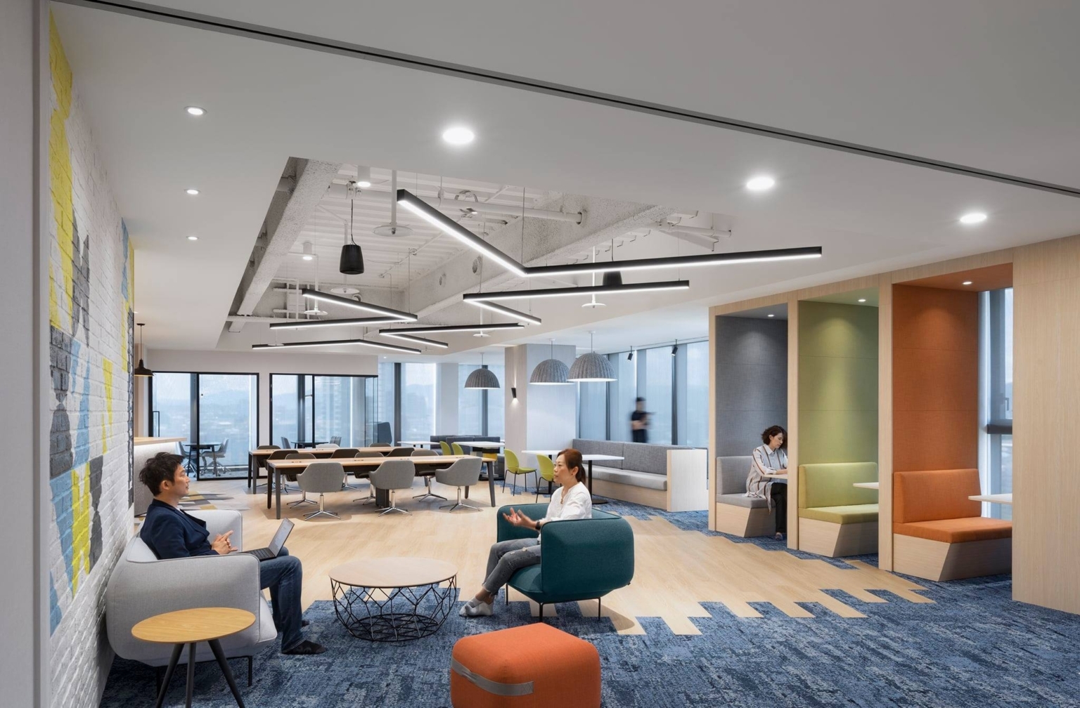 科技公司辦公大樓前廳設(shè)計圖片