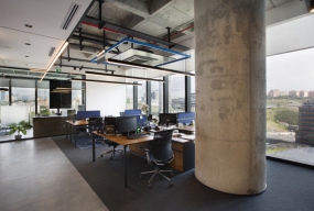 700平米loft辦公室設(shè)計(jì)