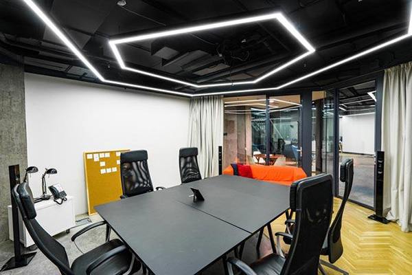 LOFT<a href=http://m.tt45tt.cn target=_blank class=infotextkey>辦公室裝修</a>效果圖片